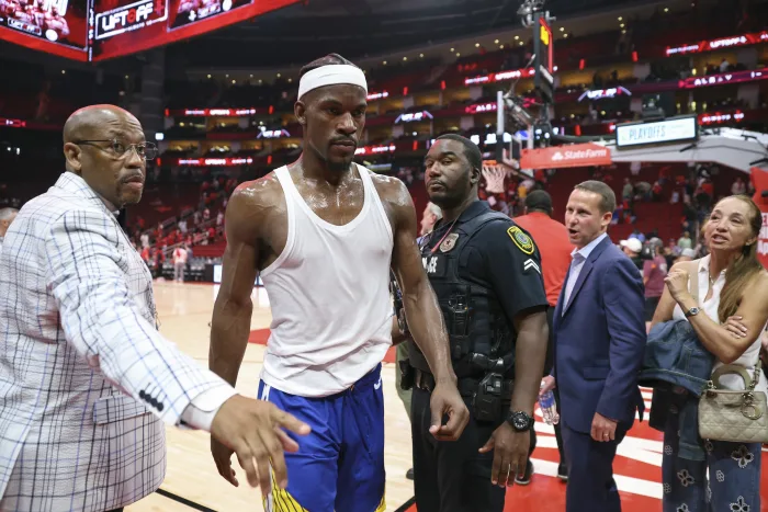 谢伊·吉尔杰斯-亚历山大在对阵马刺的复仇赛后发声：“今晚不是我们的超级碗”